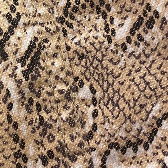 TRADITIONS  Snake print Jean jacket, Size 12 - Picture 3 of 4